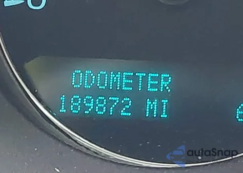 2011 Chevrolet Tahoe Ltz z USA, uszkodzony, nr VIN 1GNSKCE03BR230179